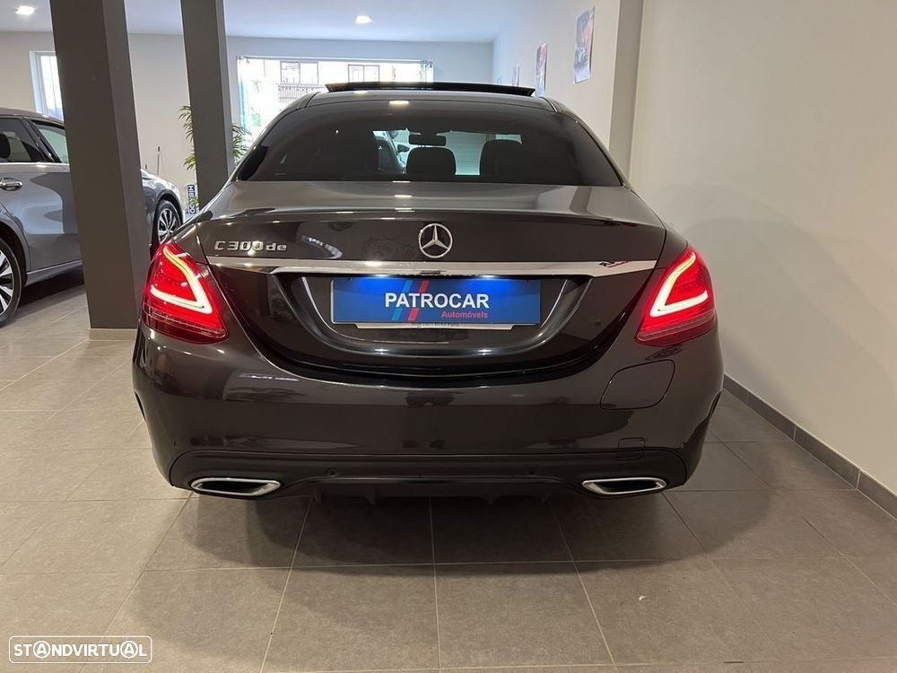 Mercedes-Benz C 300 de 9G-TRONIC AMG Line - 34