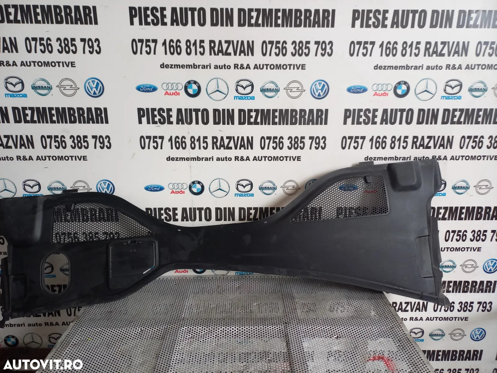 Grila Ornamentala Stergatoare Baterie Audi A6 4G C7 A7 Cod 4G Dezmembrez Audi A6 C7 A5 A8 D4 3.0 Td - 9