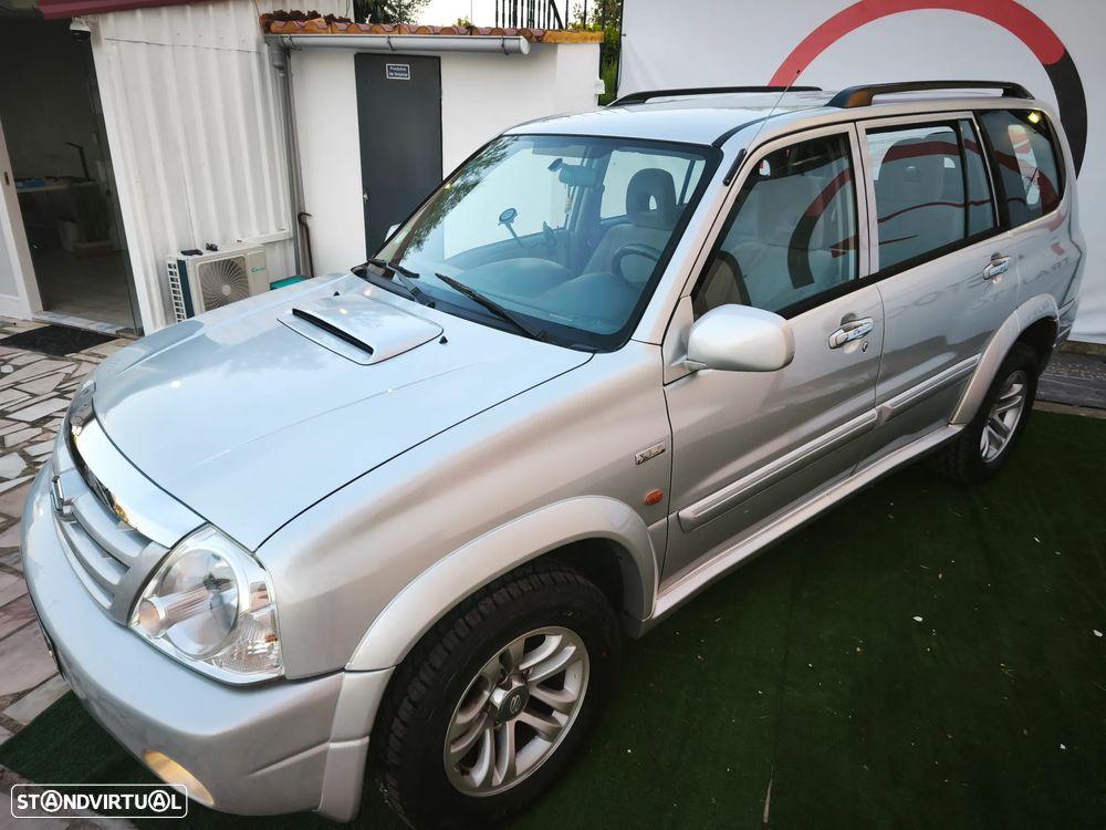 Suzuki Grand Vitara XL-7 2.0 HDi - 34