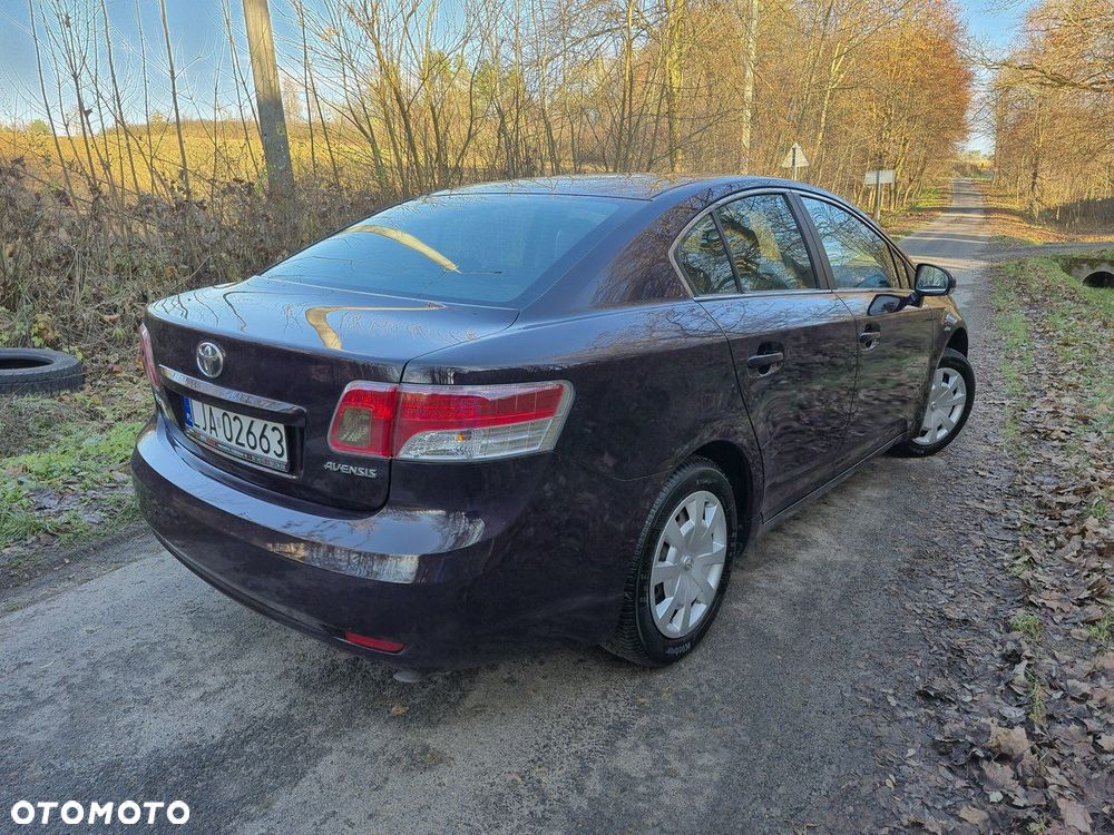 Toyota Avensis - 3