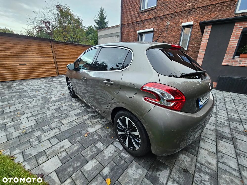 Peugeot 208 1.2 VTi Allure - 6