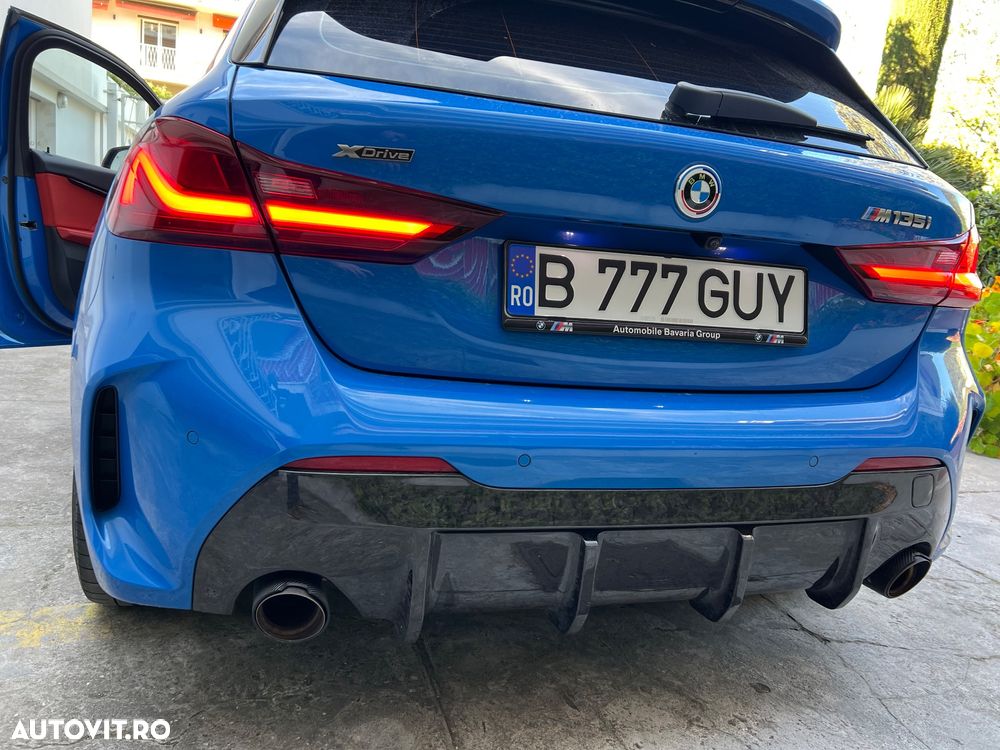 BMW M1 M135i xDrive AT - 34
