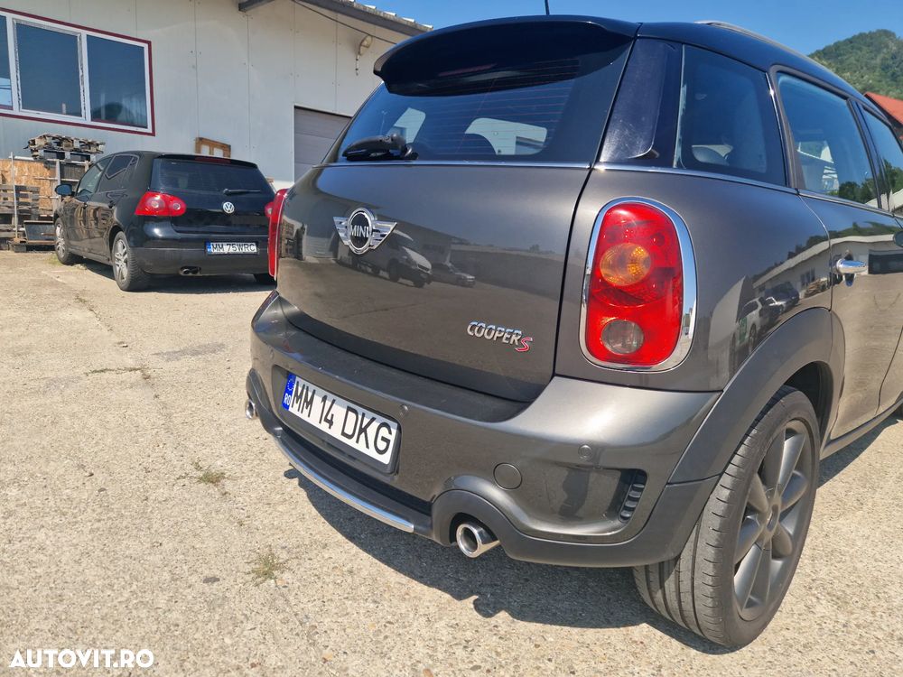 Mini Countryman Cooper S ALL4 - 13
