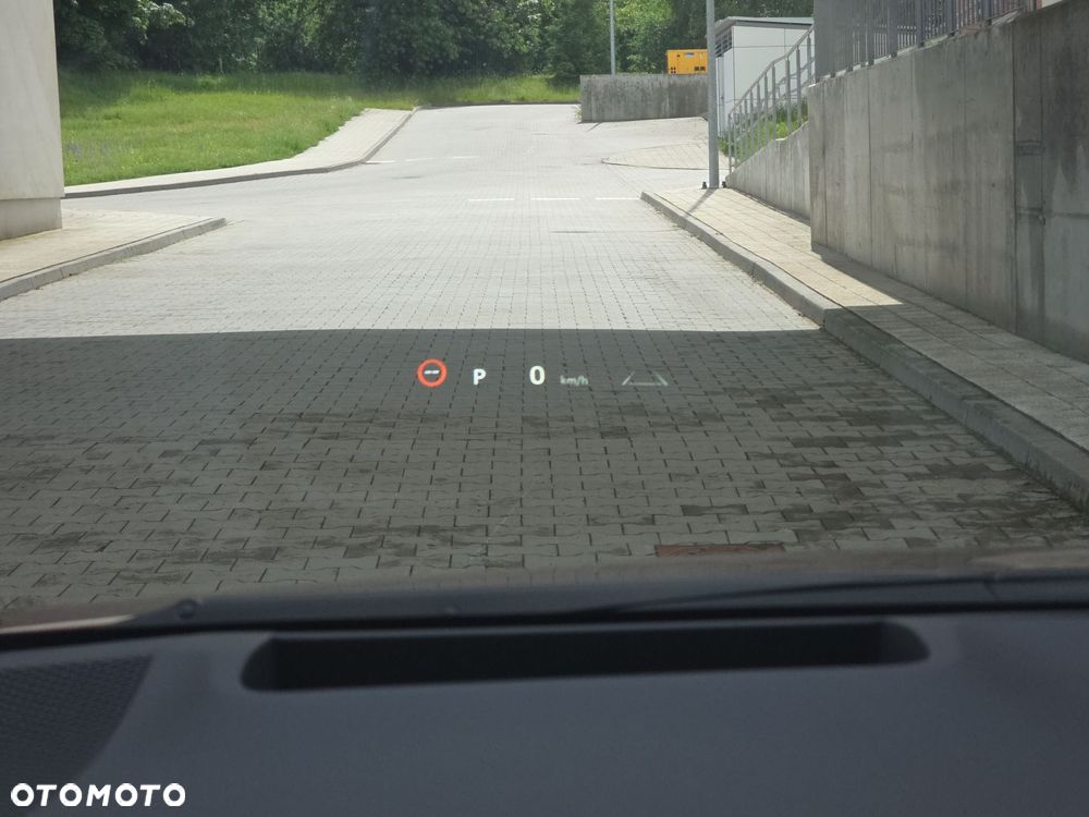 Toyota Corolla 1.8 Hybrid GR Sport - 22