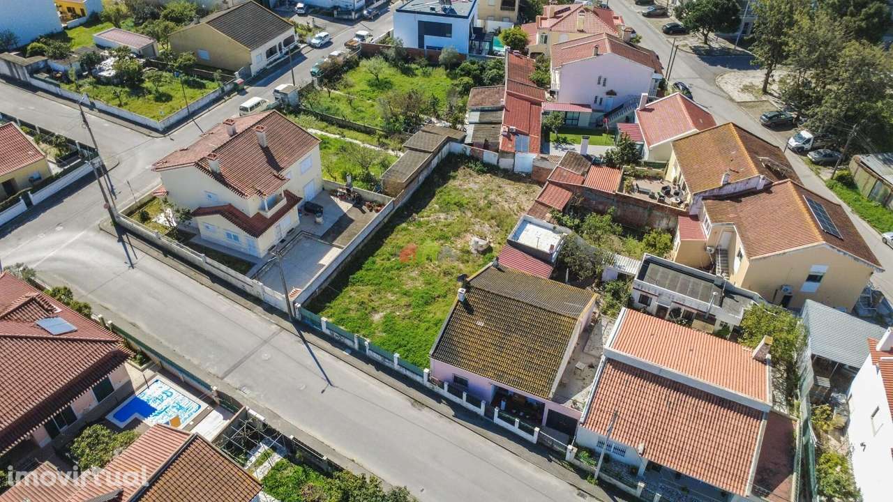 Terreno de  448m2 c/ projeto aprovado - Santo António da Charneca - Grande imagem: 3/18
