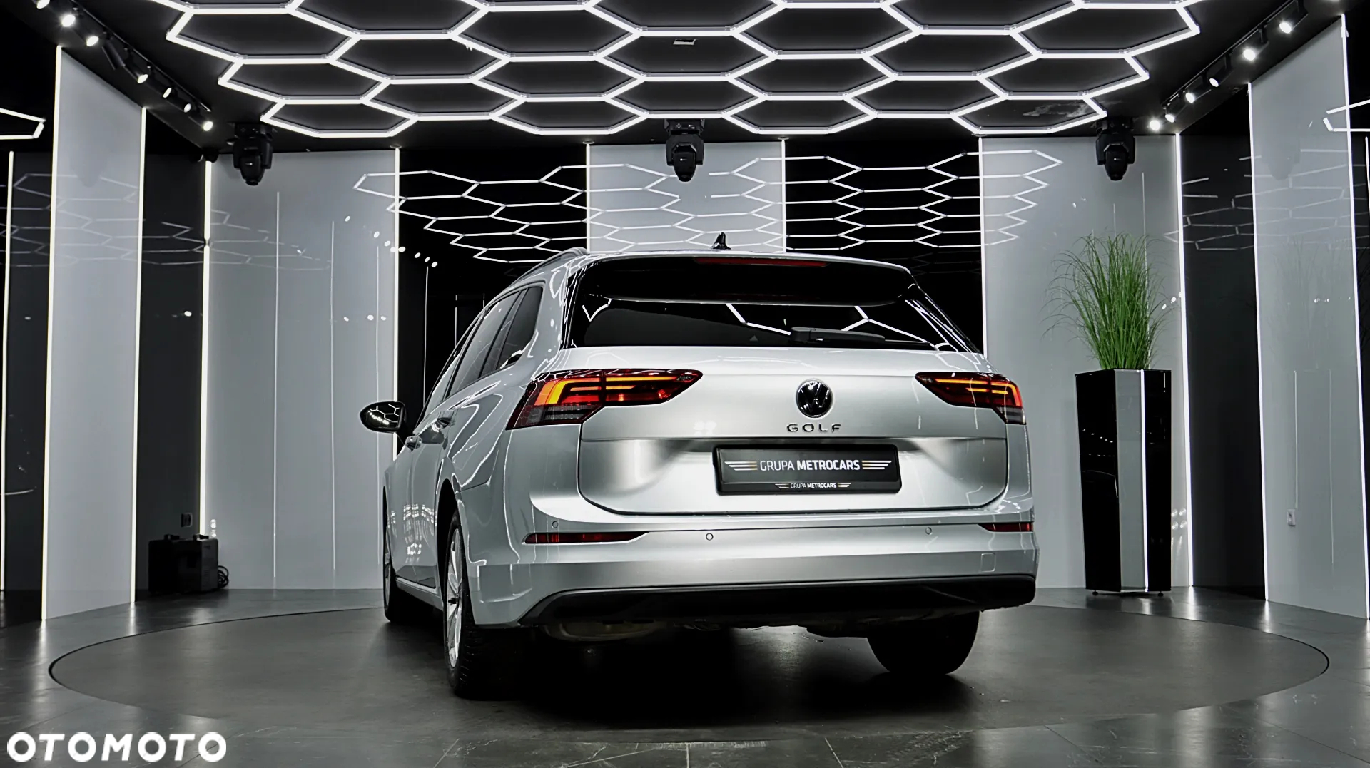 Volkswagen Golf VIII 1.5 TSI EVO Life - 7