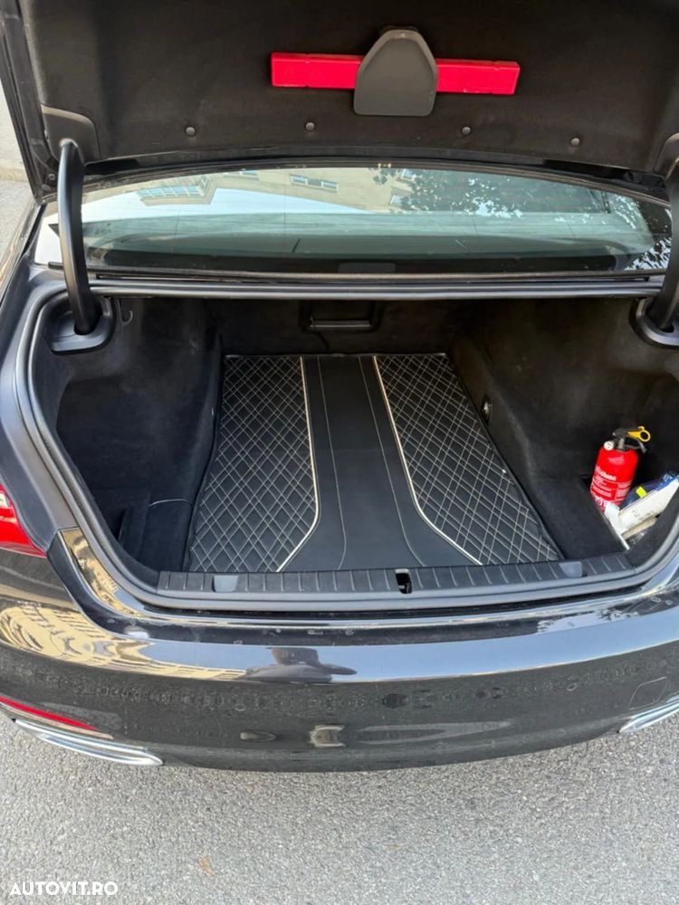 BMW Seria 7 740d xDrive - 5