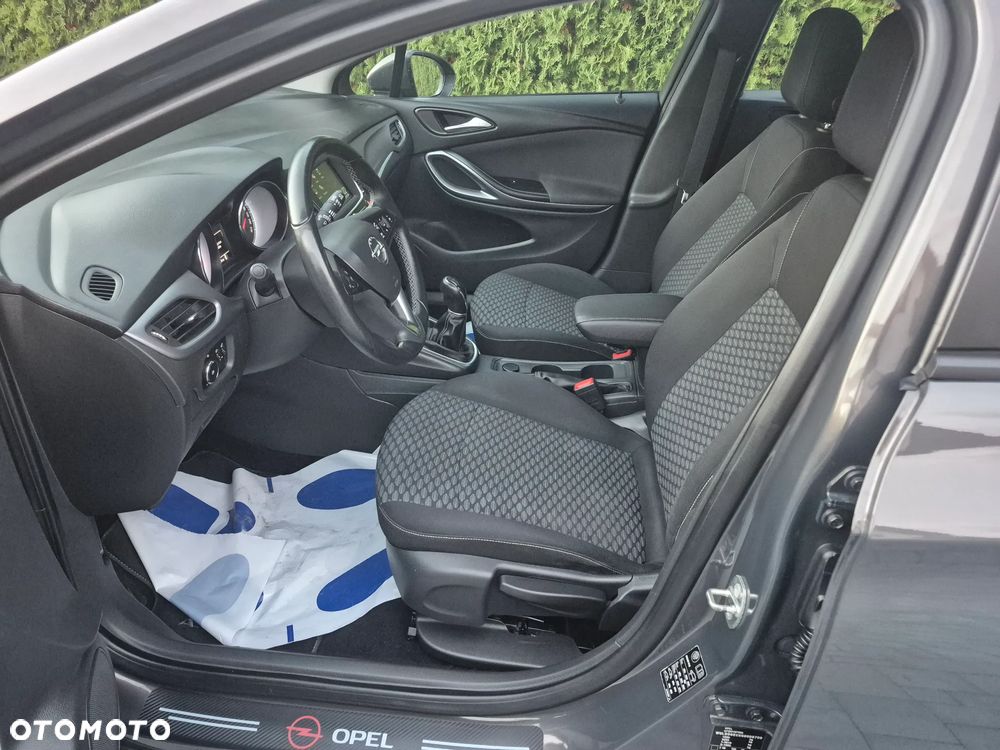 Opel Astra - 14