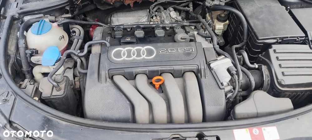 Audi A3 3-drzwiowe 2.0 FSI Ambition Tiptronic - 5