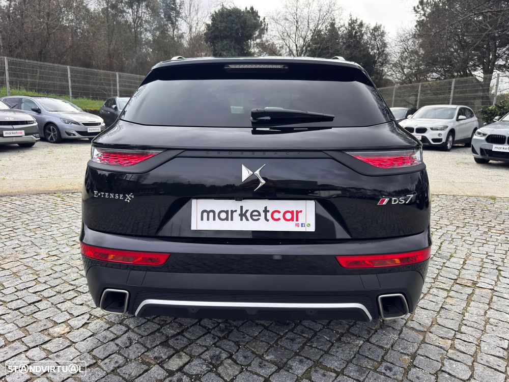 DS DS7 4x4 300 Performance Line - 14