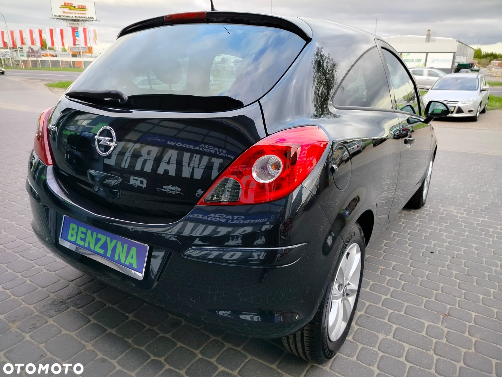 Opel Corsa 1.4 16V Color Edition - 8