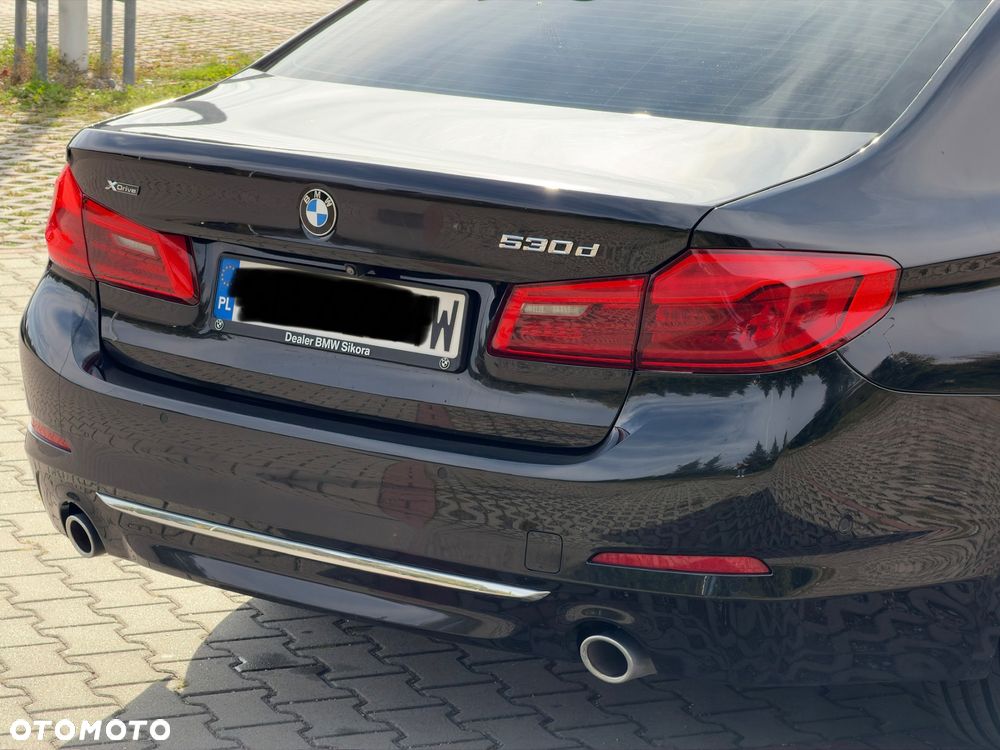 BMW Seria 5 530d xDrive Luxury Line - 18