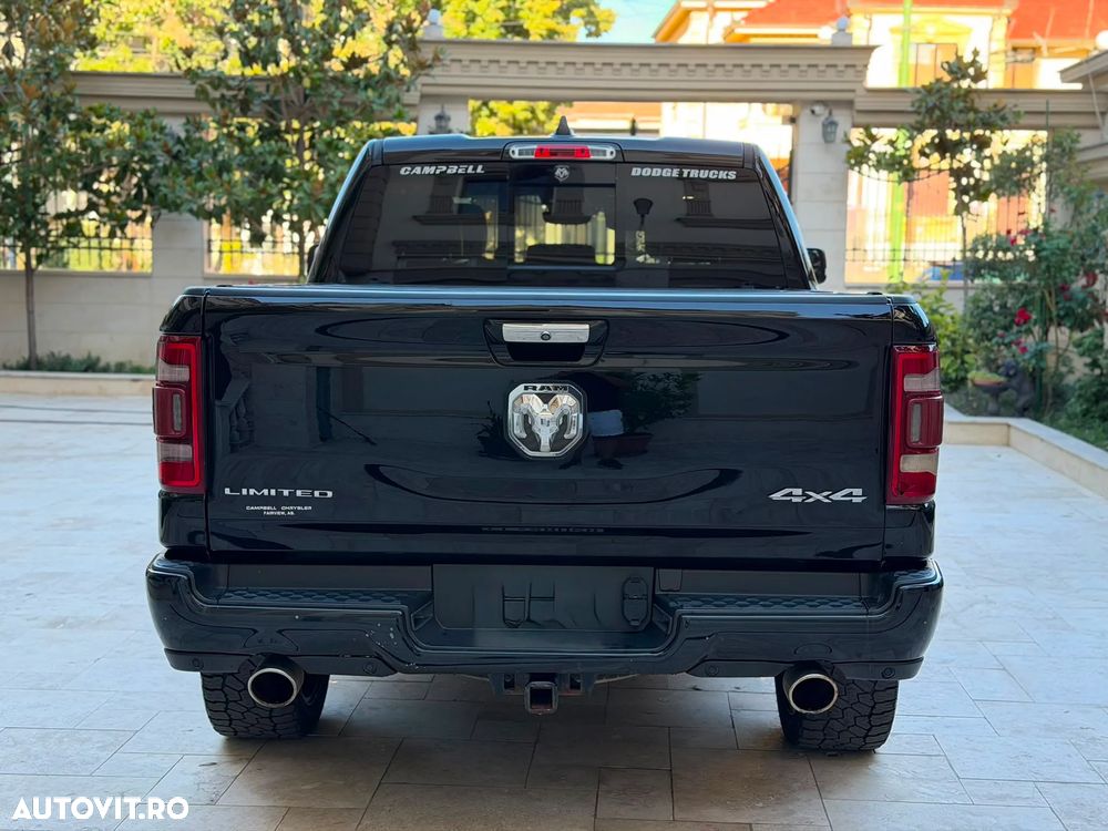 Dodge RAM - 12