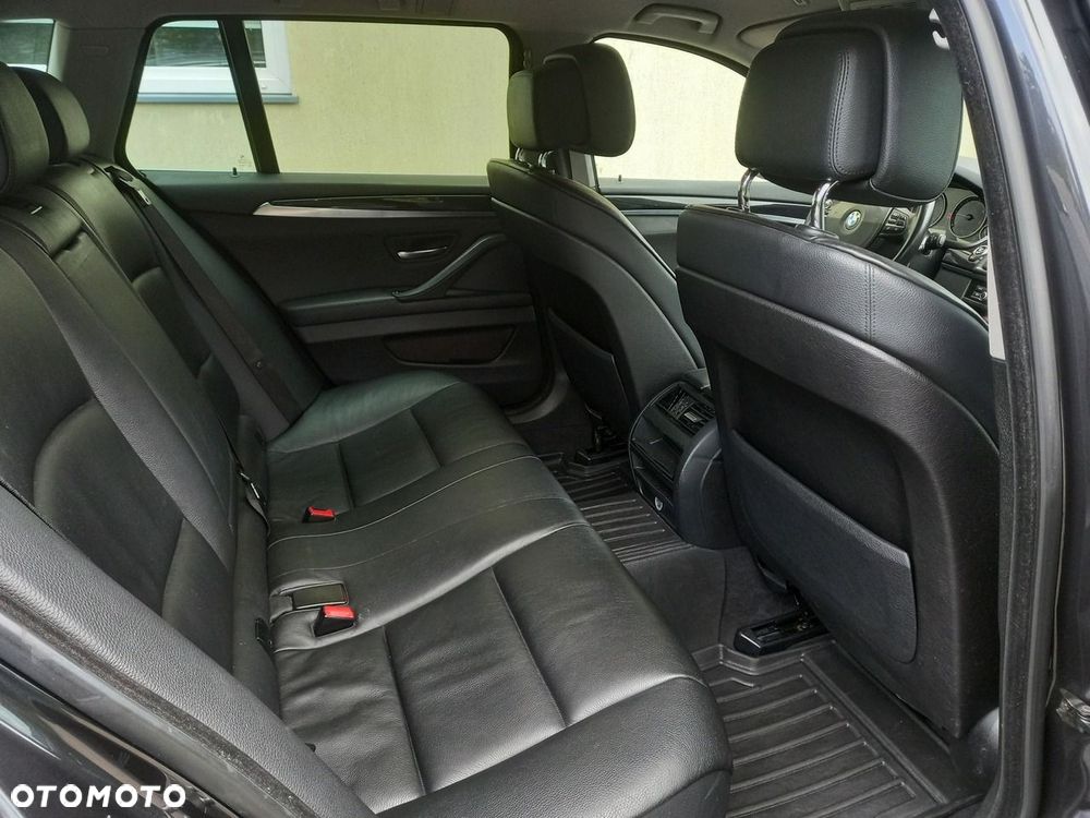 BMW Seria 5 520d Special Edition - 20