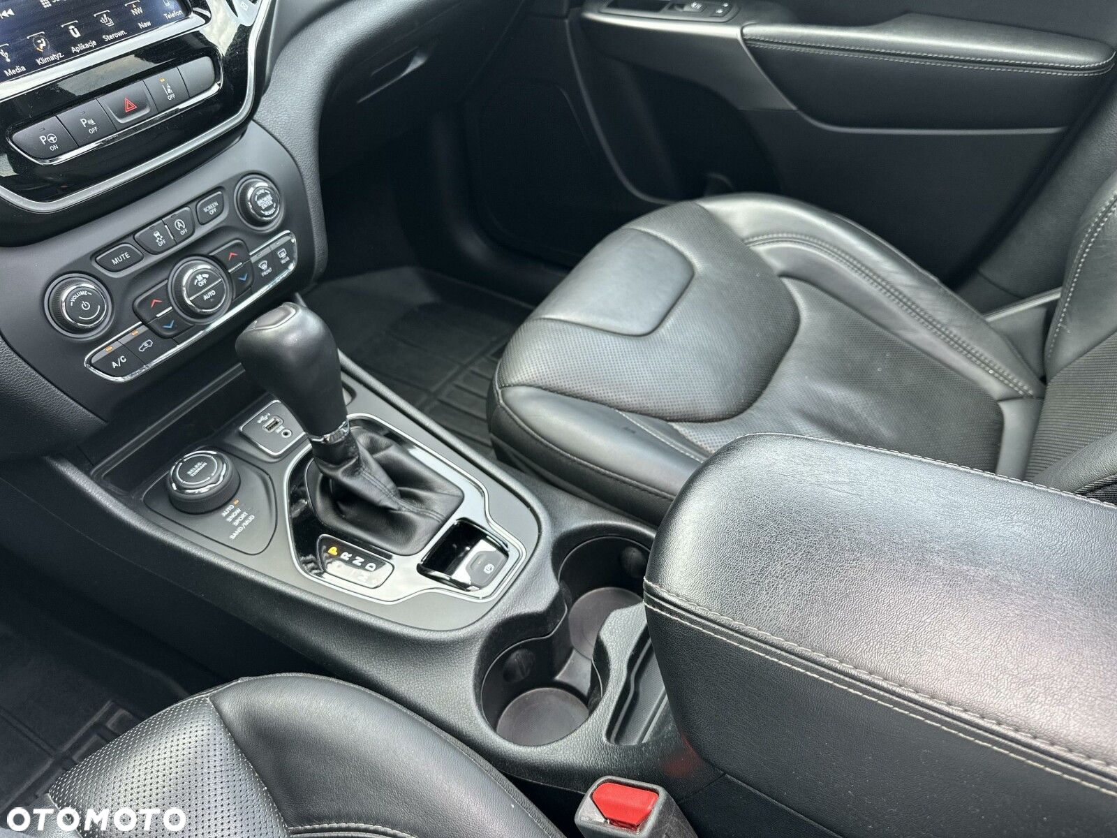 Jeep Cherokee 2.0 GME Active Drive I Overland - 21