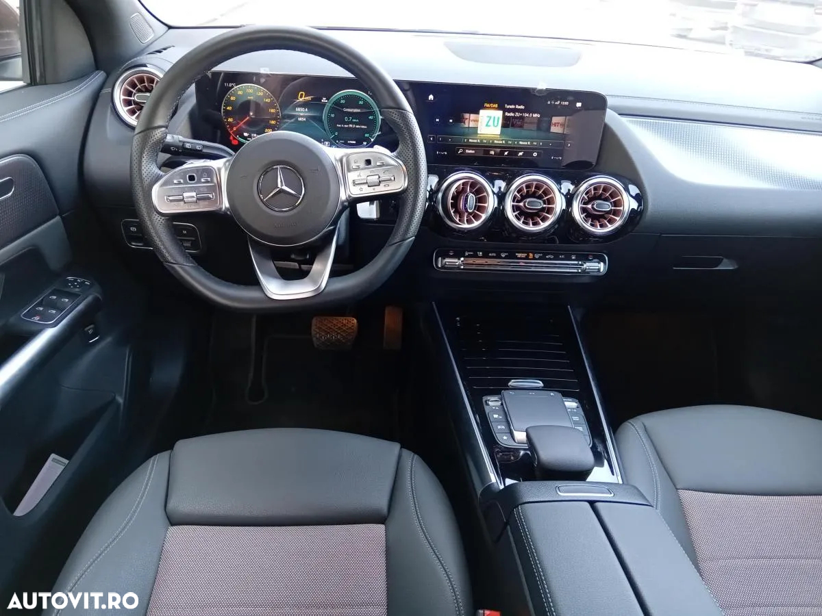 Mercedes-Benz EQA 350 4MATIC - 11