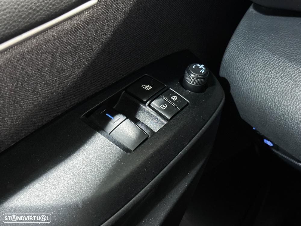 Toyota Yaris 1.5 HDF Premier Edition - 45