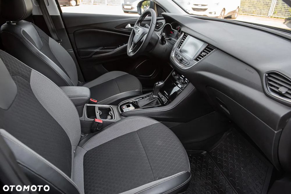 Opel Grandland X 1.6 D Start/Stop Automatik Business Edition - 31