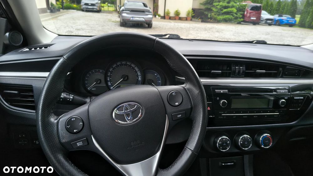 Toyota Corolla 1.6 Active - 15