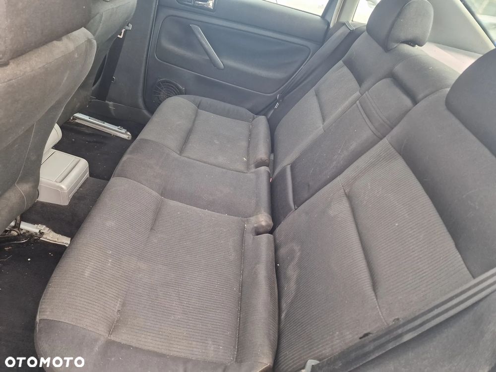 VW Passat b5 sedan lift 2.0 8v AZM lakier LA5W na części - 8