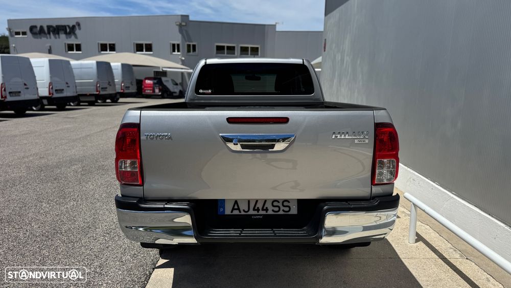 Toyota Hilux 2.4 D-4D 4WD CE Trial - 29