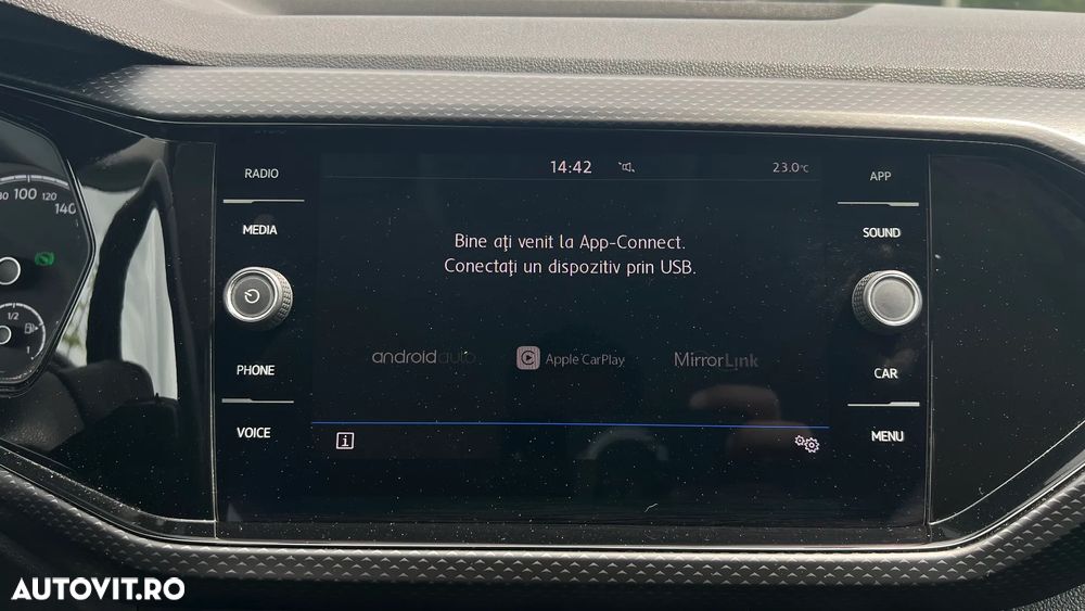 Volkswagen T-Cross 1.6 TDI SCR DSG - 22