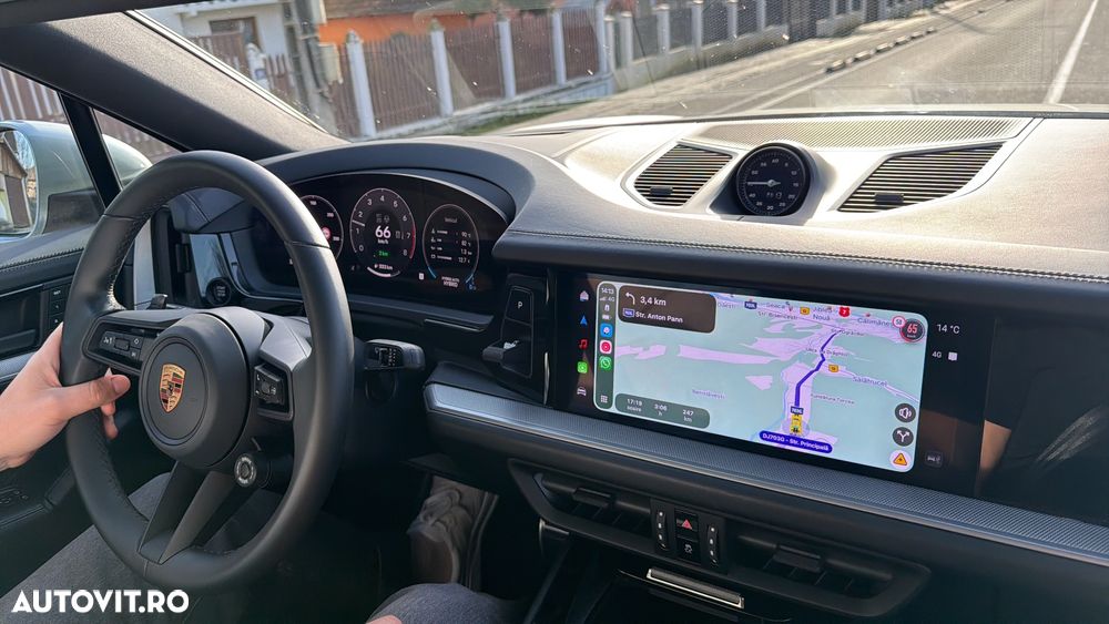 Porsche Cayenne Coupe S E-Hybrid Tiptronic S - 8