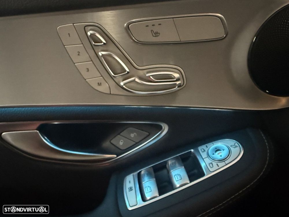 Mercedes-Benz GLC 250 d Coupe 4Matic 9G-TRONIC AMG Line - 16