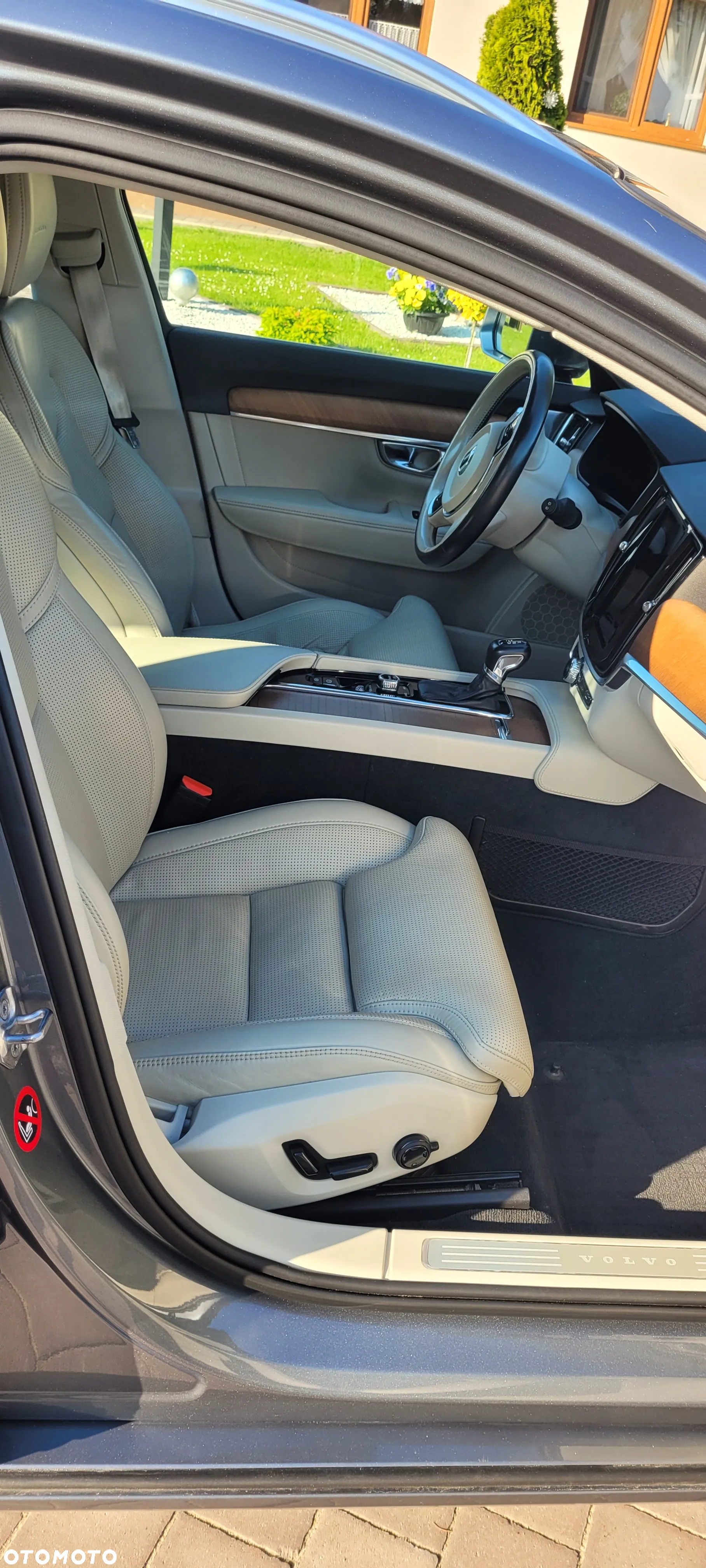 Volvo V90 D5 AWD Inscription - 14