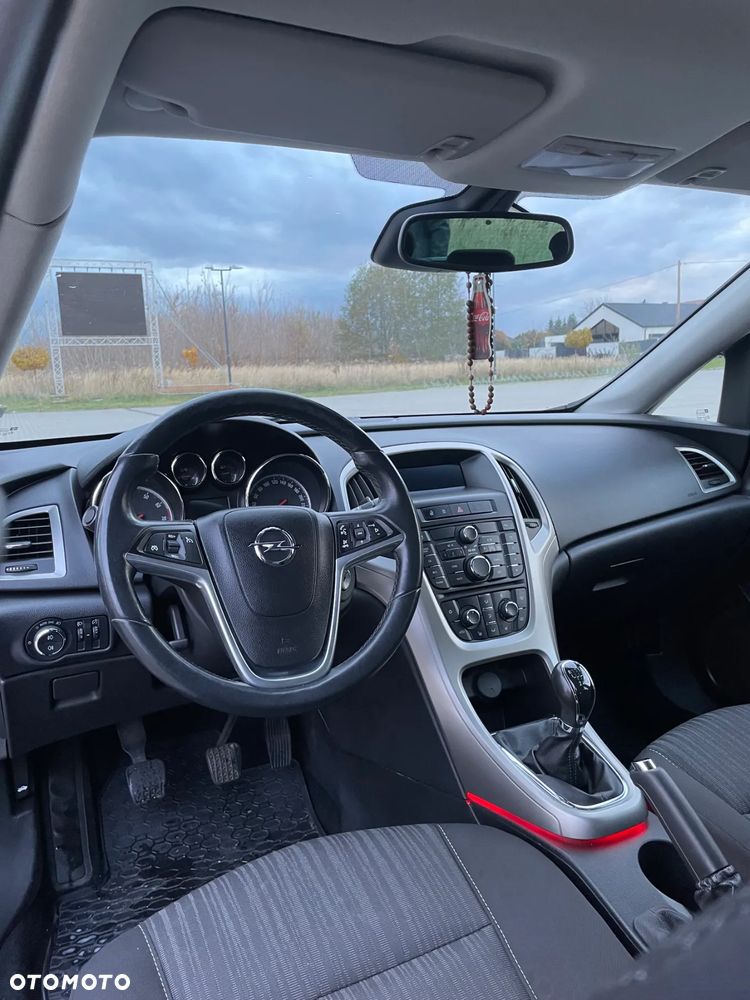 Opel Astra - 13