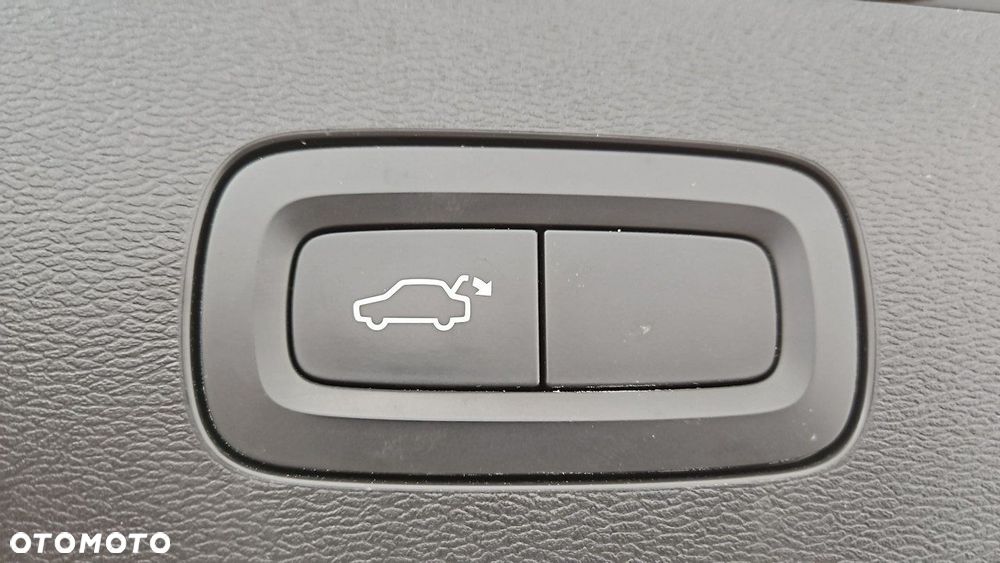 Volvo V60 Cross Country D4 AWD - 22