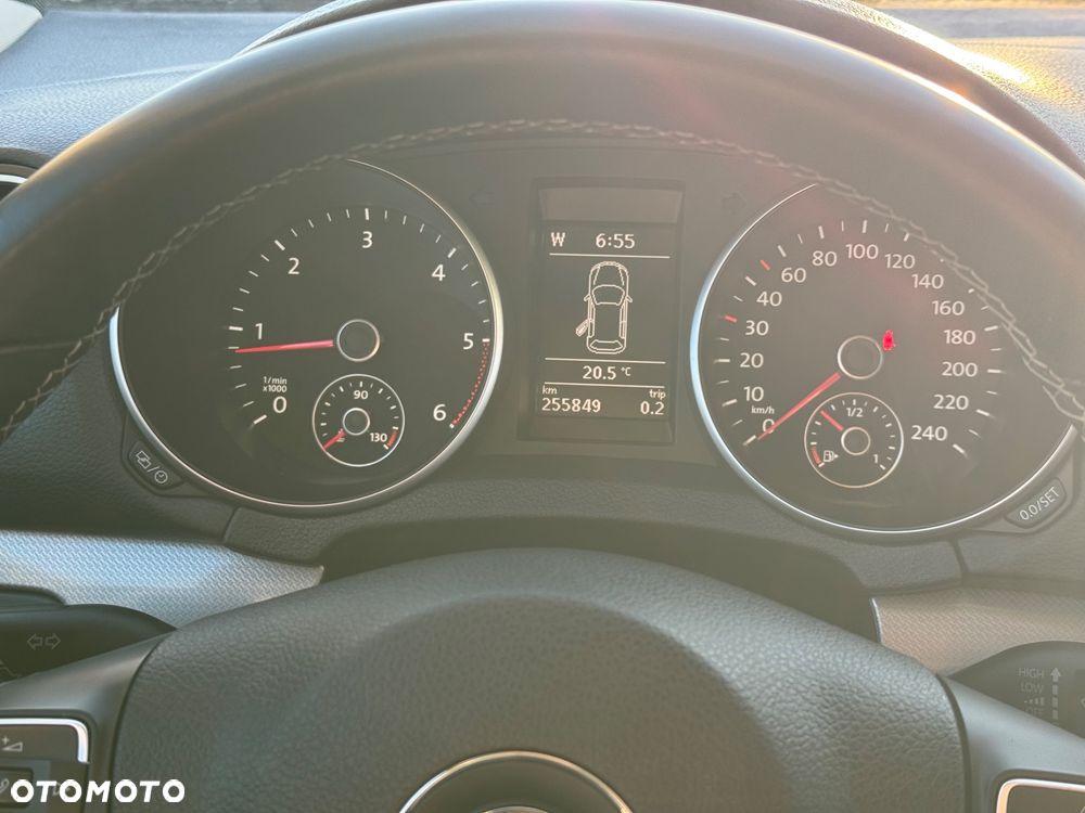 Volkswagen Golf 1.6 TDI DPF MATCH - 27