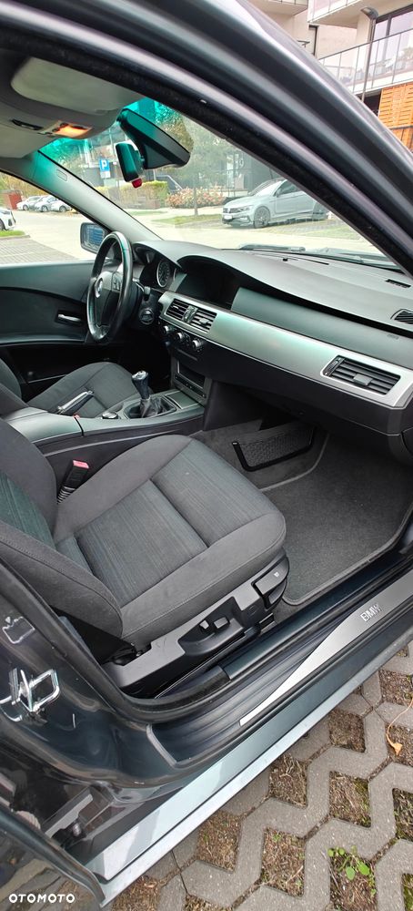 BMW Seria 5 520d - 16