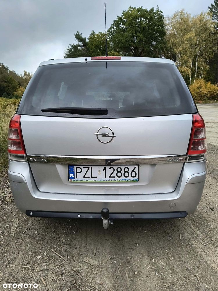 Opel Zafira 2010 photo 3