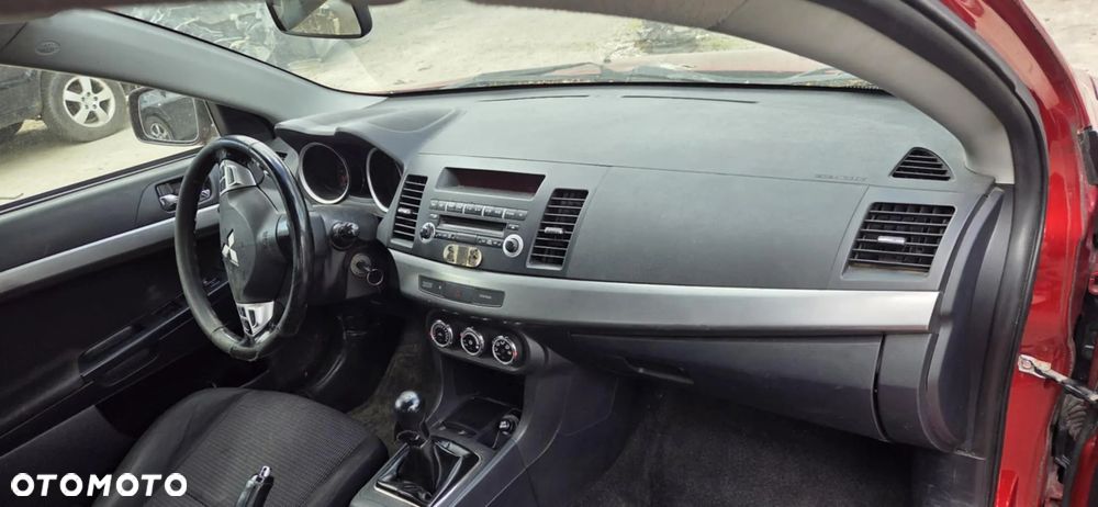 Mitsubishi LANCER X radio oryginał fabryczne panel - 1