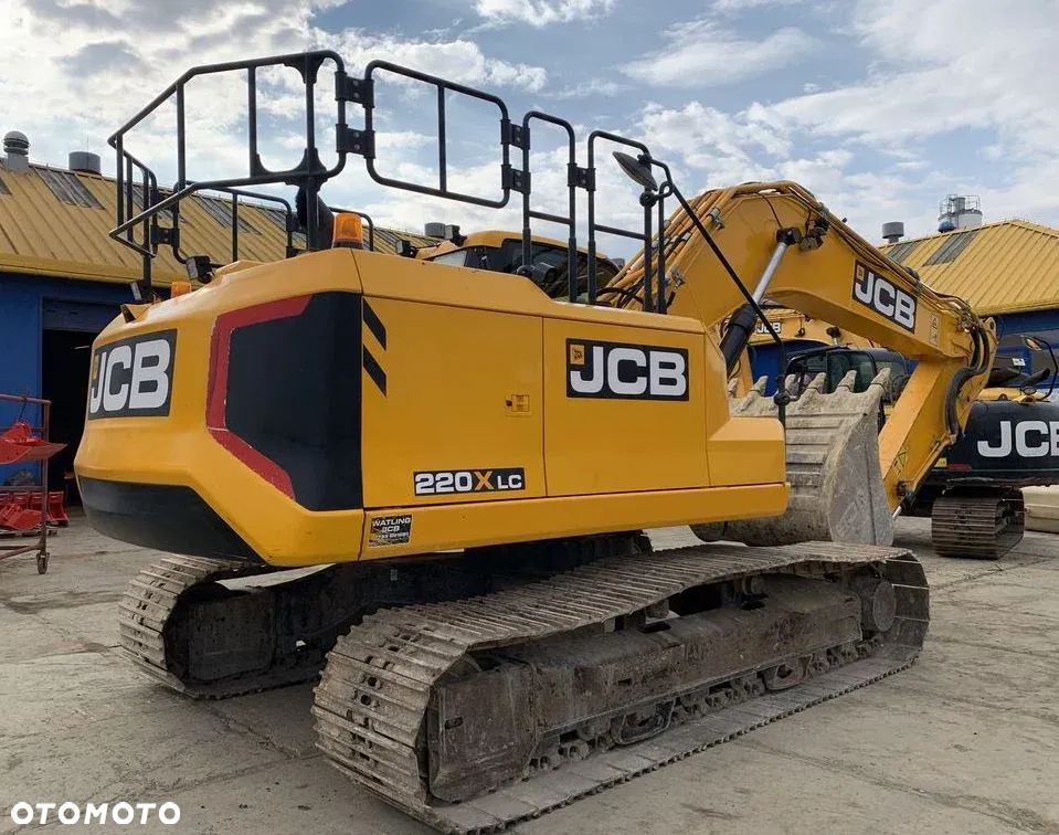 JCB JS220X - 4