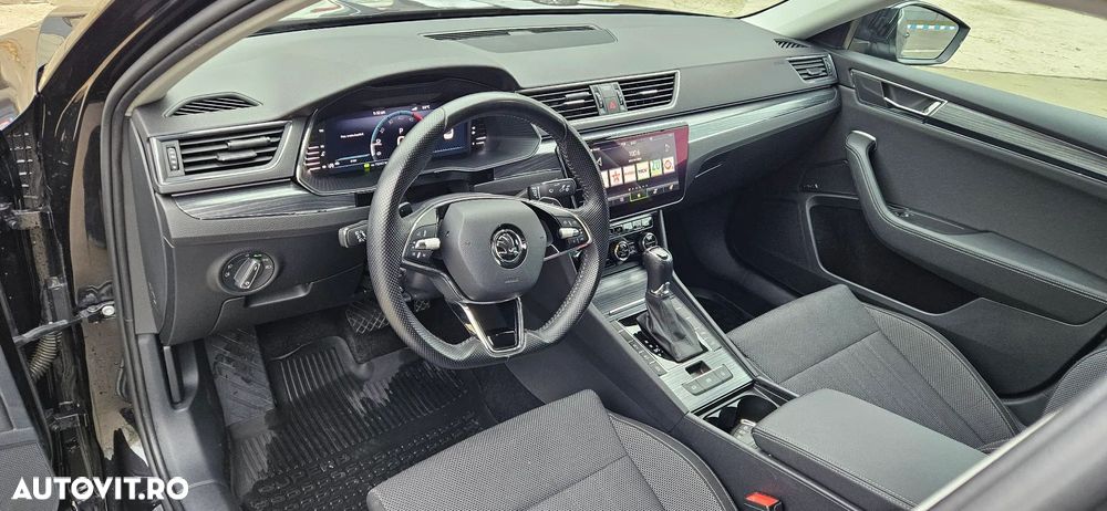 Skoda Superb 2.0 TDI 4X4 DSG Style - 2