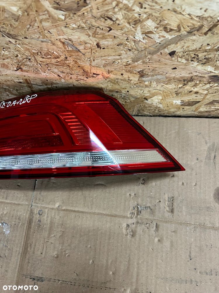 Volkswagen Passat B8 sedan lampa lewy tył prawy tył eurpa - 4