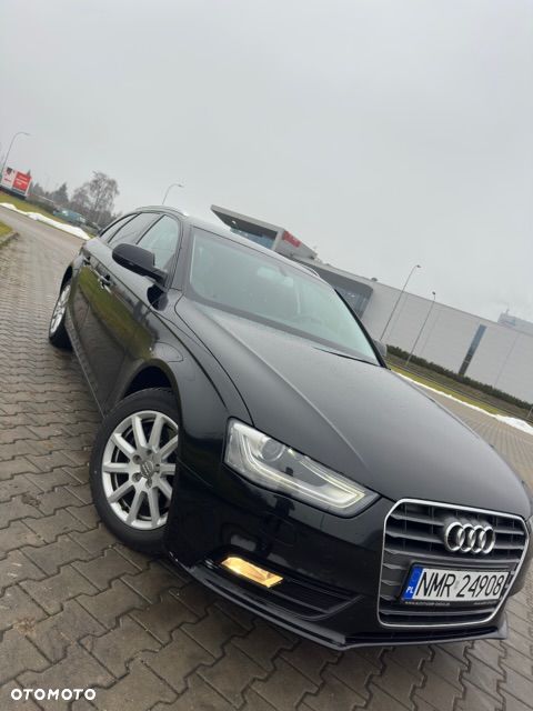 Audi A4 Avant 2.0 TDI DPF Ambiente - 2