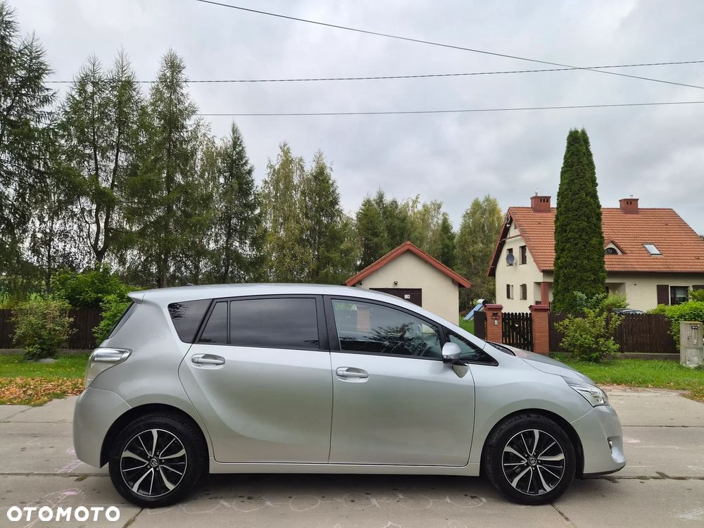 Toyota Verso 1.8 5-Sitzer Edition S+ - 8