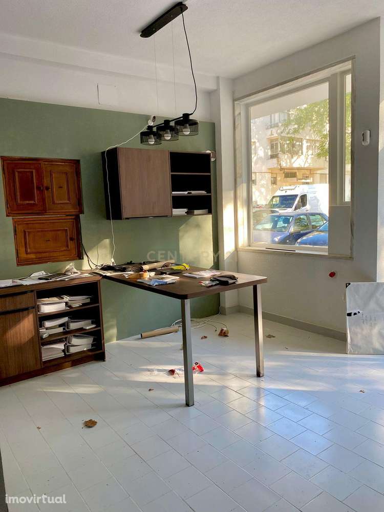 Loja  à venda em  São Domingos Rana - Grande imagem: 3/9