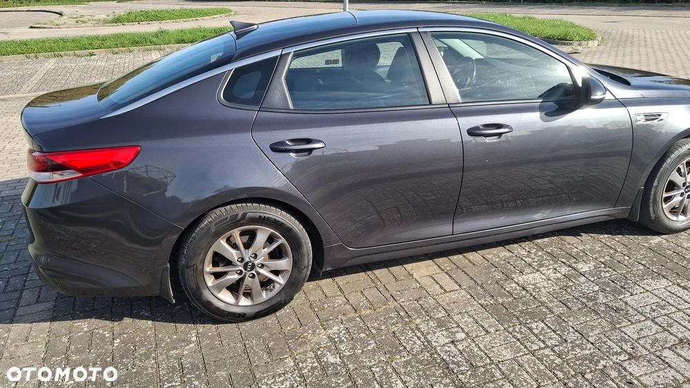 Kia Optima - 3