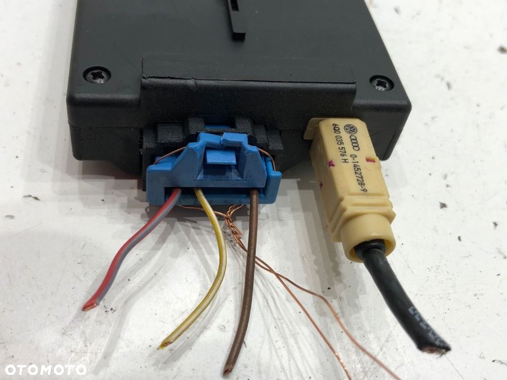 MODUŁ HAKA  VW PASSAT B6 Variant (3C5) 2005 - 2011 2.0 TDI 103 kW [140 KM] olej napędowy 2005 - - 3