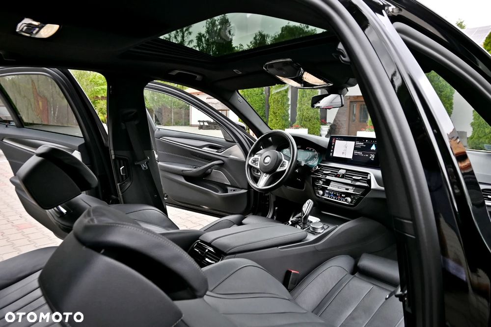 BMW Seria 5 - 26