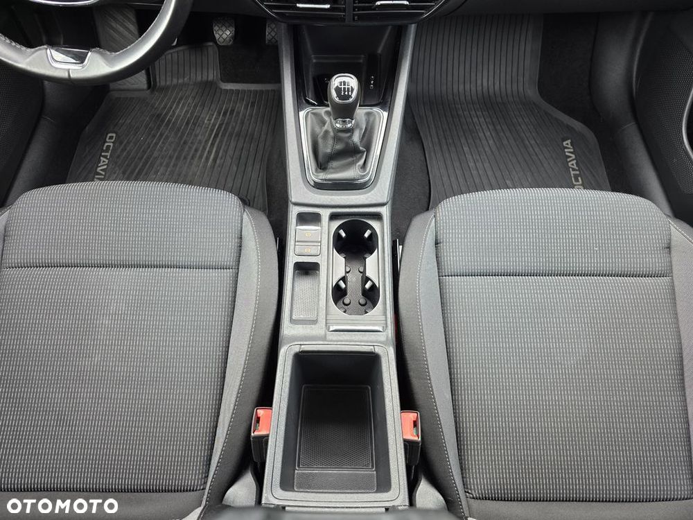 Skoda Octavia 1.5 TSI GPF ACT Ambition - 16