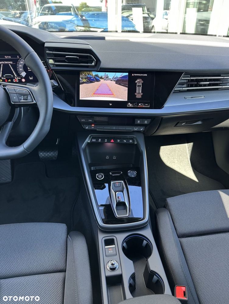 Audi A3 Sportback - 18