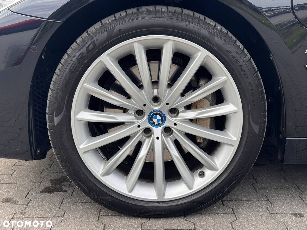 BMW Seria 5 530e iPerformance GPF Sport - 9