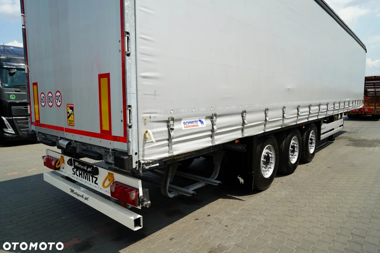 Schmitz Cargobull FIRANKA / STANDARD / OŚ PODNOSZONA / PODNOSZONY DACH / 2022R - 13