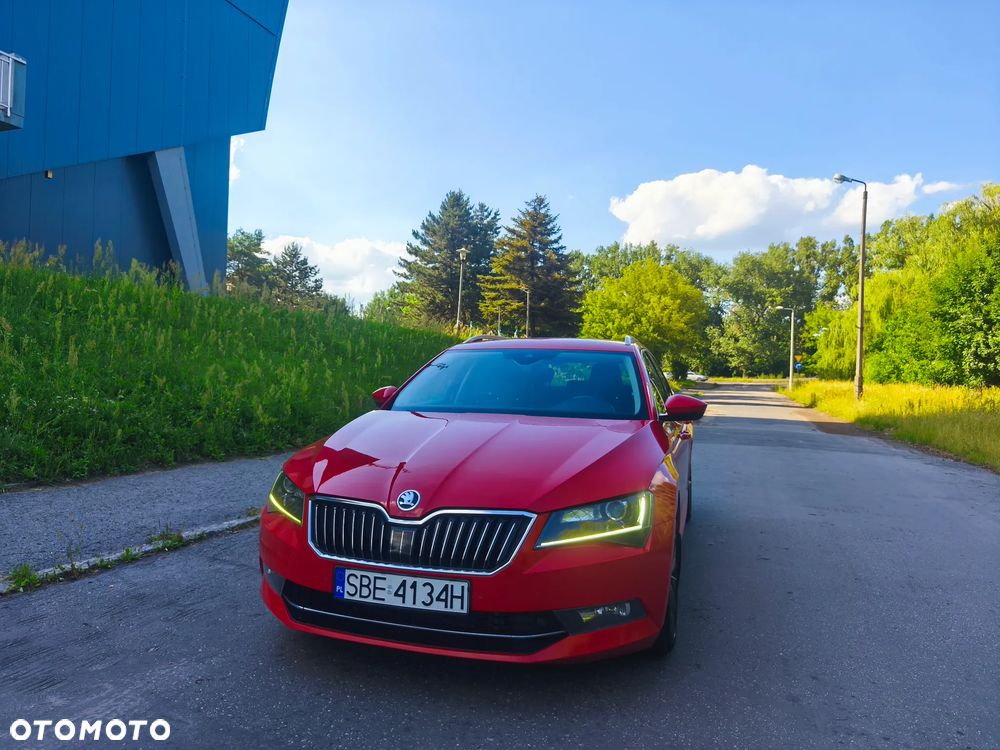 Skoda Superb 2.0 TDI DSG L&K - 10