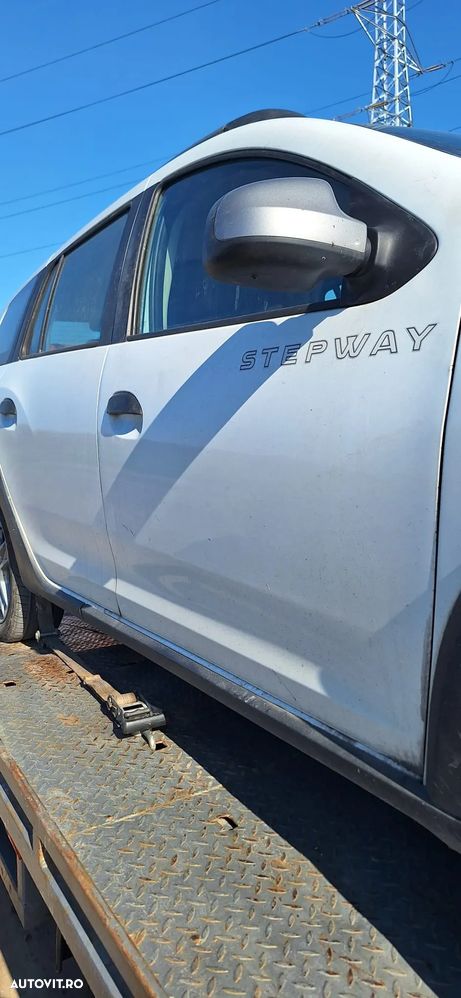 USA FATA DACIA LOGAN MCV  STEPWAY AN 2017-2020 - 1